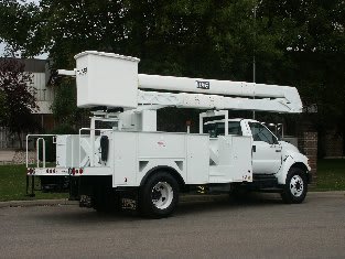 Weight-Reduced Hydraulic Lift