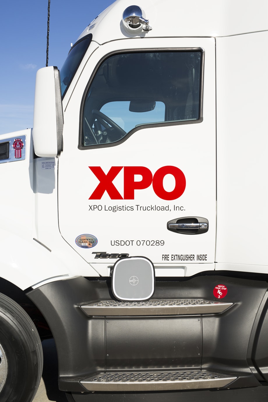 XPO Logistics Sells Truckload Operations to TransForce