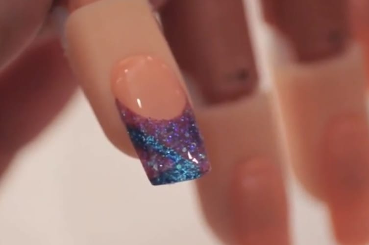Young Nails Break of Dawn Kit, Design 2