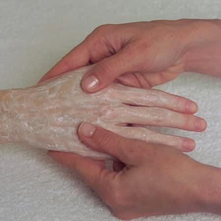 Youth-Renew Caviar Hand Treatment