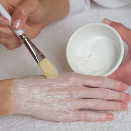 Youth-Renew Caviar Hand Treatment