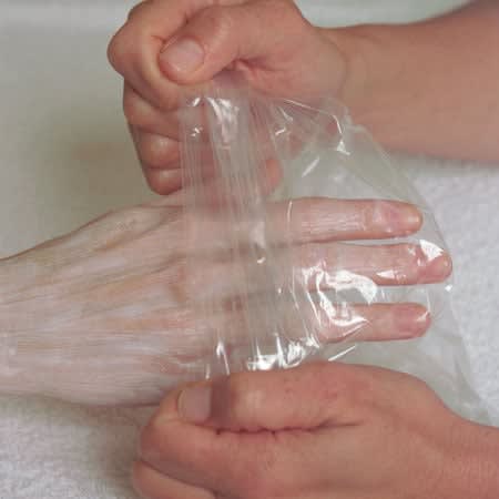 Youth-Renew Caviar Hand Treatment