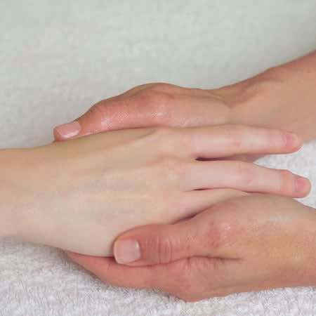 Youth-Renew Caviar Hand Treatment