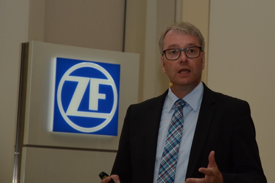 ZF CEO Sommer to Stay Until 2021