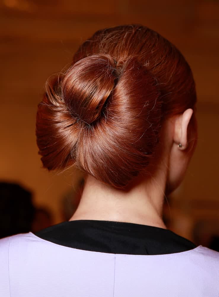 HOW-TO: The Perfect Parisian Updo at Zang Toi S/S '17 Using Macadamia Professional