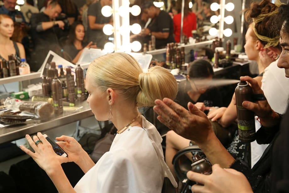 HOW-TO: The Perfect Parisian Updo at Zang Toi S/S '17 Using Macadamia Professional