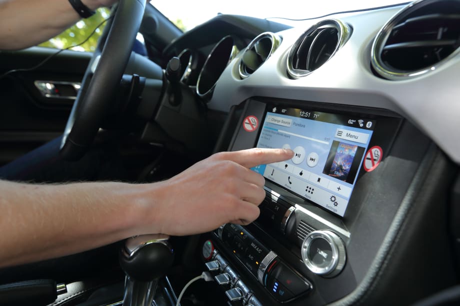 Car Tech Poses Heightened Risk for Older Drivers