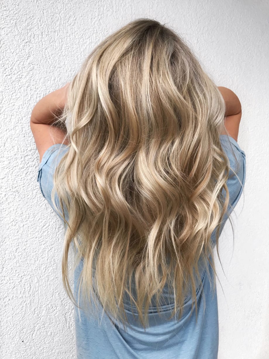 How to Prep and Style Hair for Perfect Beach Waves