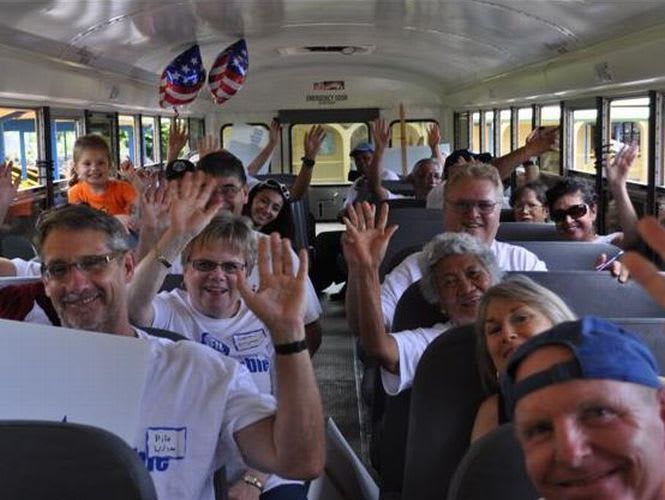 Hawaii candidate tours island on a school bus
