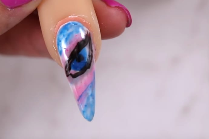 Young Nails VLog #12: Abstract Eye Nail Art