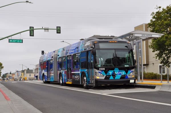 AC Transit Introduces Real-Time Info to Help Bus Capacity