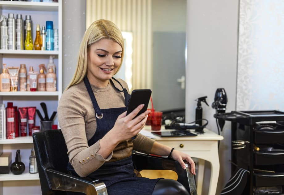 5 Reasons to Leave Payroll to the Pros –  and Focus on Your Customers and Craft