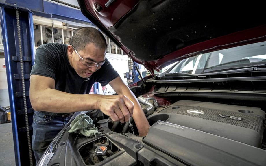 Data Can Help Dealers Sell More OE Parts