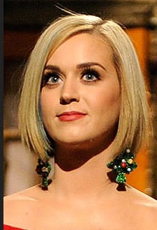 Katy Perry Goes Back to Blonde