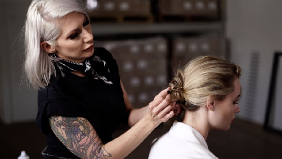 How-To: Effortlessly Chic Chignon