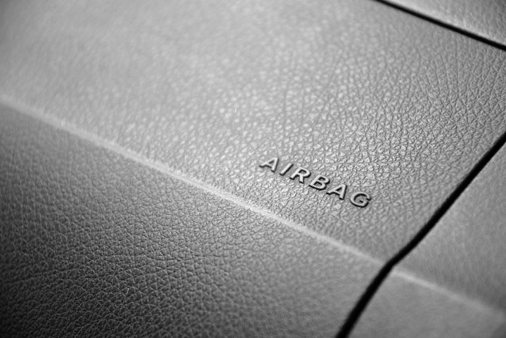 NHTSA Sets Hearing on Proposed Airbag Recall