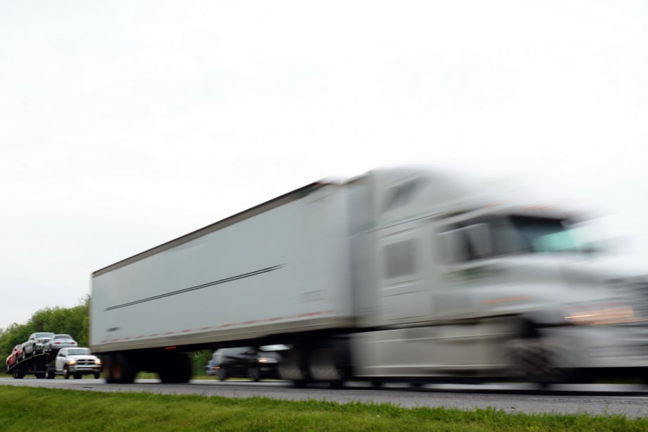 Regional Haulers Can Save Fuel with Application-Specific Specs 