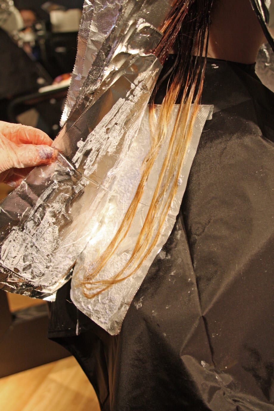 TRANSFORMATION: Level 7 Natural Redhead to Violet with Accents of Lavender