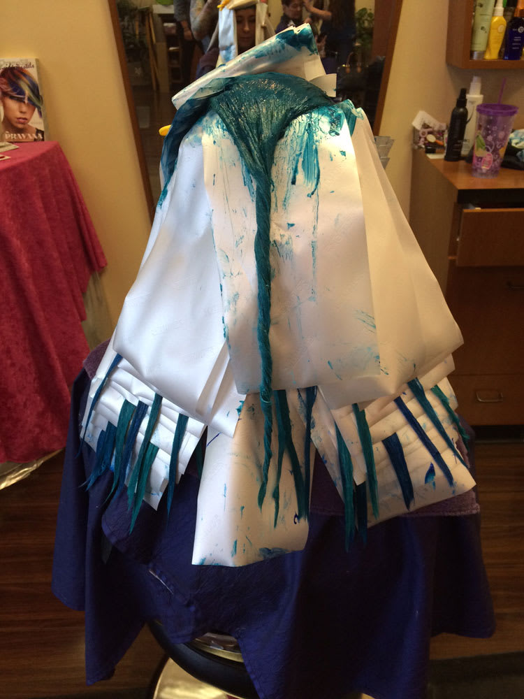 TRANSFORMATION: Neon Turquoise Mermaid