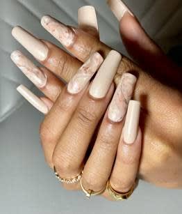 Trend Alert: Marble Nails