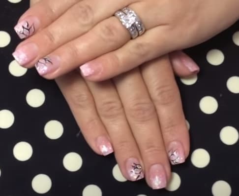 Demo: Amore Ultima Gel for the Nail Biter