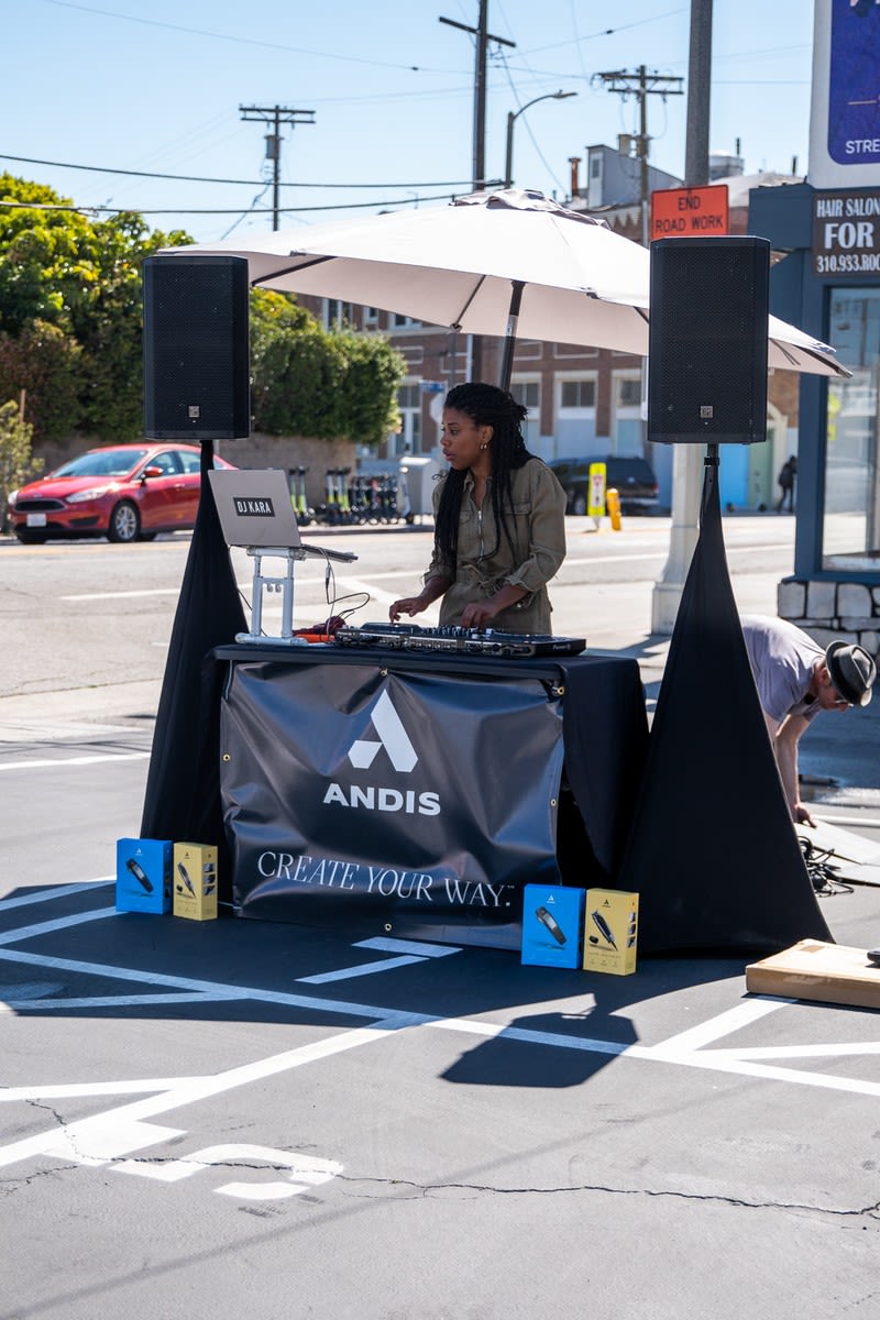 Andis Brighter Community Series Debuts Second Mural Installation in Venice Beach
