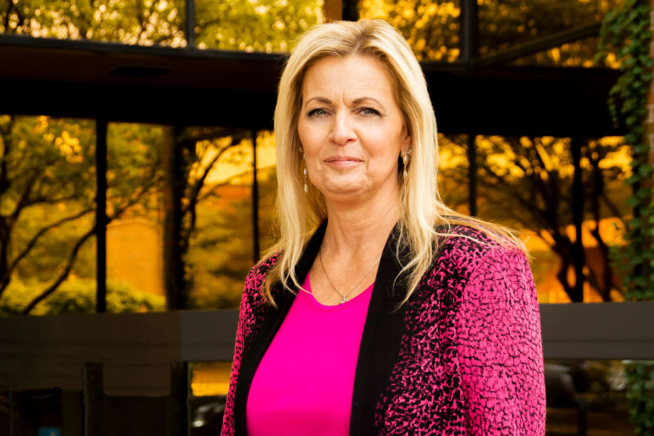 AGT Global Logistics Founder Eliacostas Named 2018 Influential Woman in Trucking