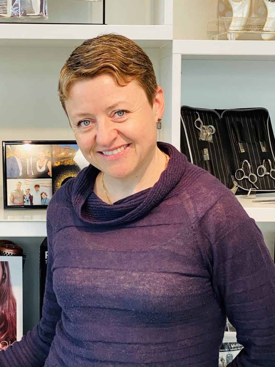 PRO TIPS: Cutting and Coloring the Perfect Pixie