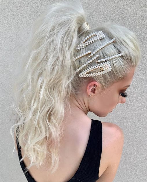 Pearl Jam: How to Style the It Hair Accessory of 2019 for Fall and Winter
