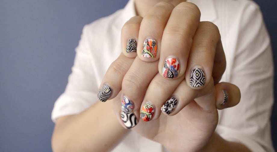 Every Hand Pose Ever for Nail Art Photos