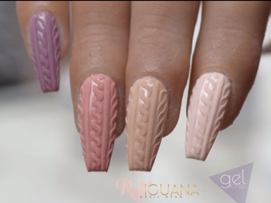 Autumn Sweater Nail Art