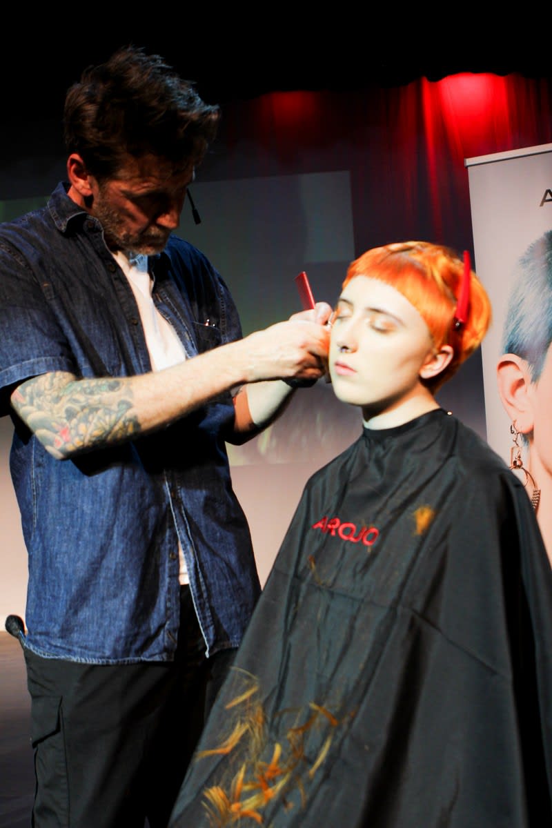 Arrojo Exposé Draws a Full Crowd