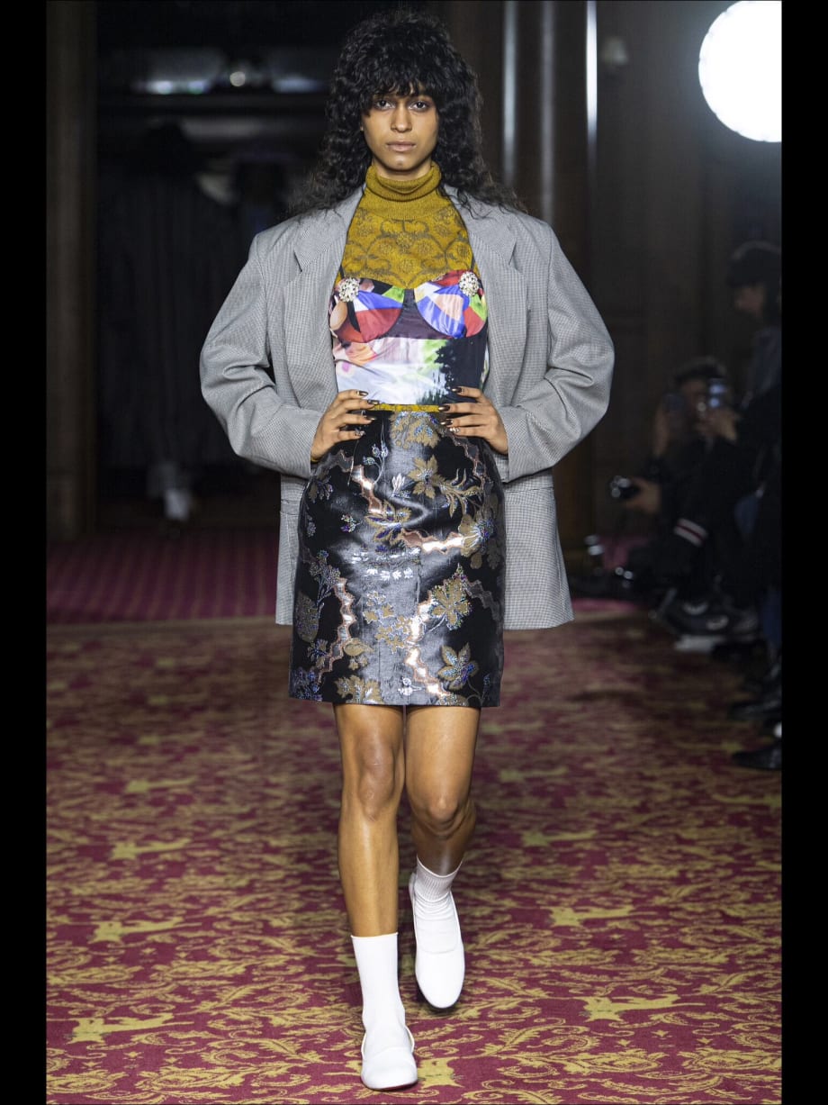 Artistic Nail Design Sponsors Edward Crutchley Show