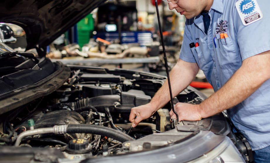 Fleetio Launches ASE Scholarship to Inspire Next Generation of Technicians