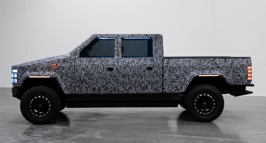 Atlis, EAVX Partner To Develop Electric Commercial Work Trucks