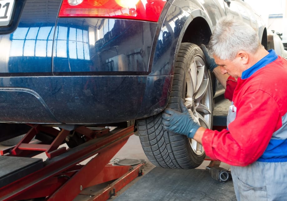 Fleetcor Acquires Business Gateway, Extends SMR Management to 5M Vehicles
