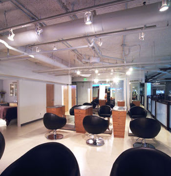 Salon of Distinction: Avalon Salon Victory Park