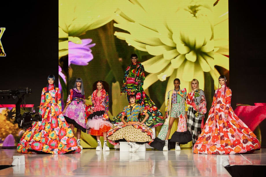 "Human X" Headlines Aveda Congress 2021