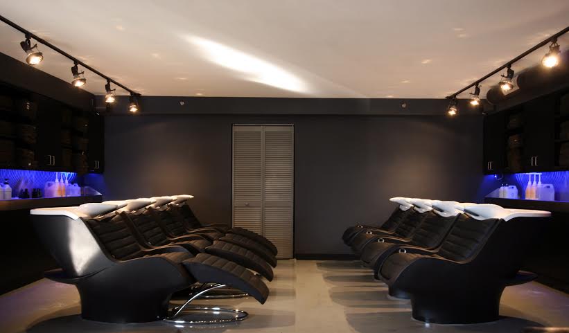 Salon Tour: Colorbar The Salon