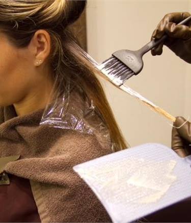 Why One Top Colorist Prefers Balayage To Foils