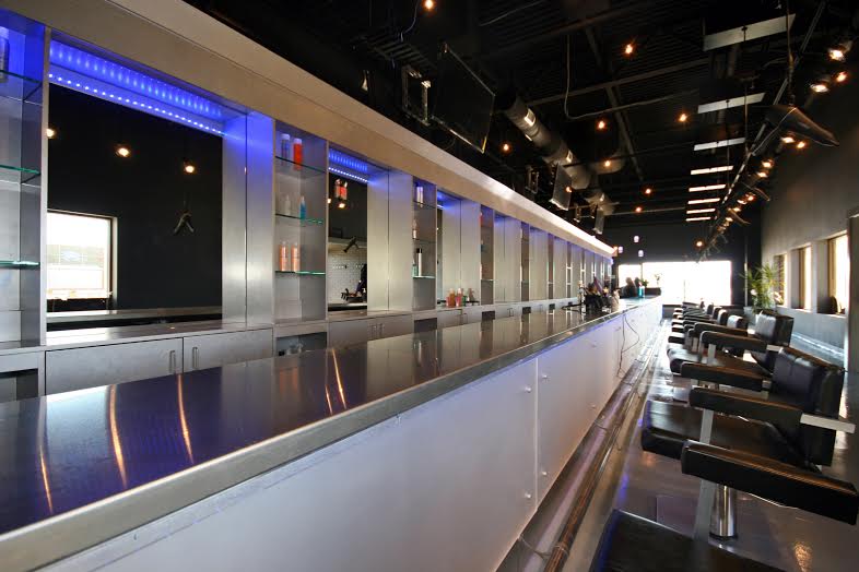 Salon Tour: Colorbar The Salon