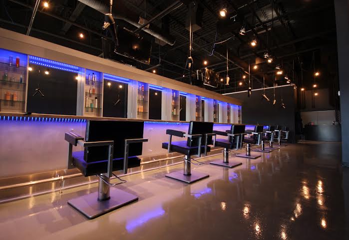 Salon Tour: Colorbar The Salon
