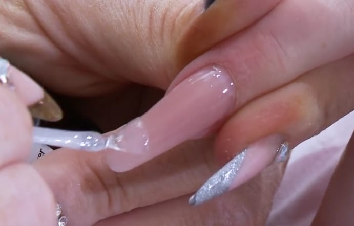 Christmas Nail Design: Bauble and Bow Acrylics (Part 1)