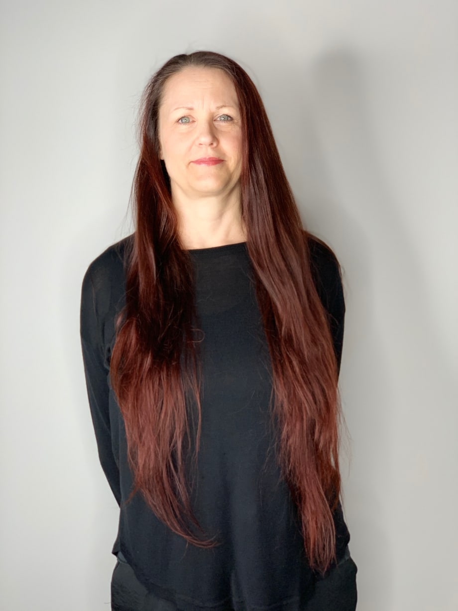 Stylist Gives Wife a New Haircut Each Day Over 5 Days