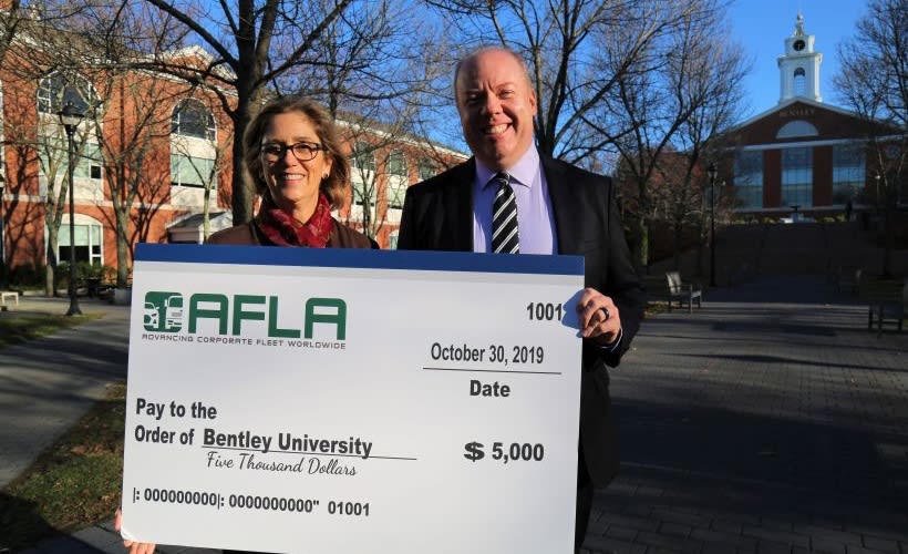Fleet Manager of Year Samuelson Presents Scholarship Check
