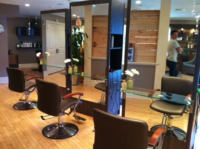 B Hive Salon Tour, A True "Earth" Salon