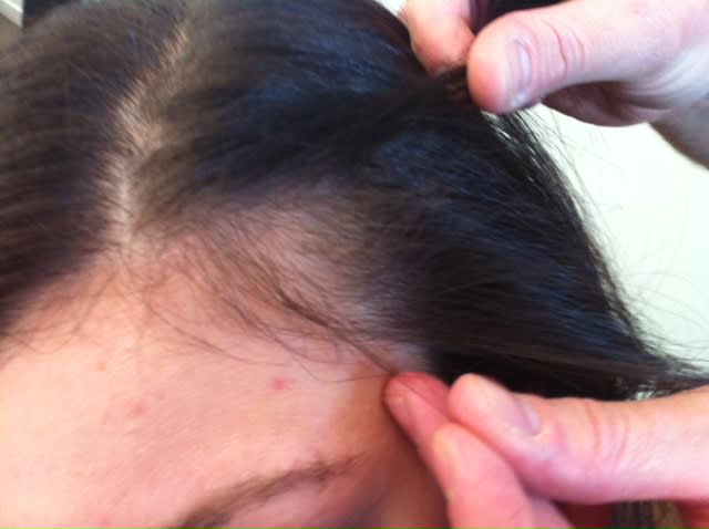 HOW TO Control Annoying Baby Strands Along The Hairline
