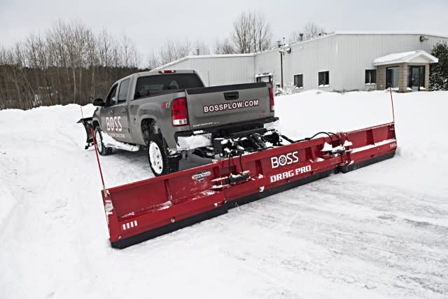 Drag Pro Rear-Mounted Snow Plow