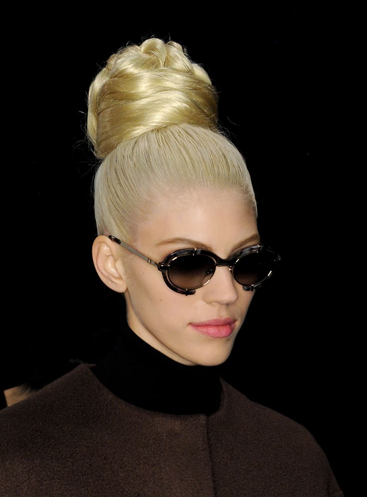 HOW-TO: '60s Inspired Modern Bridal Beehive by Orlando Pita