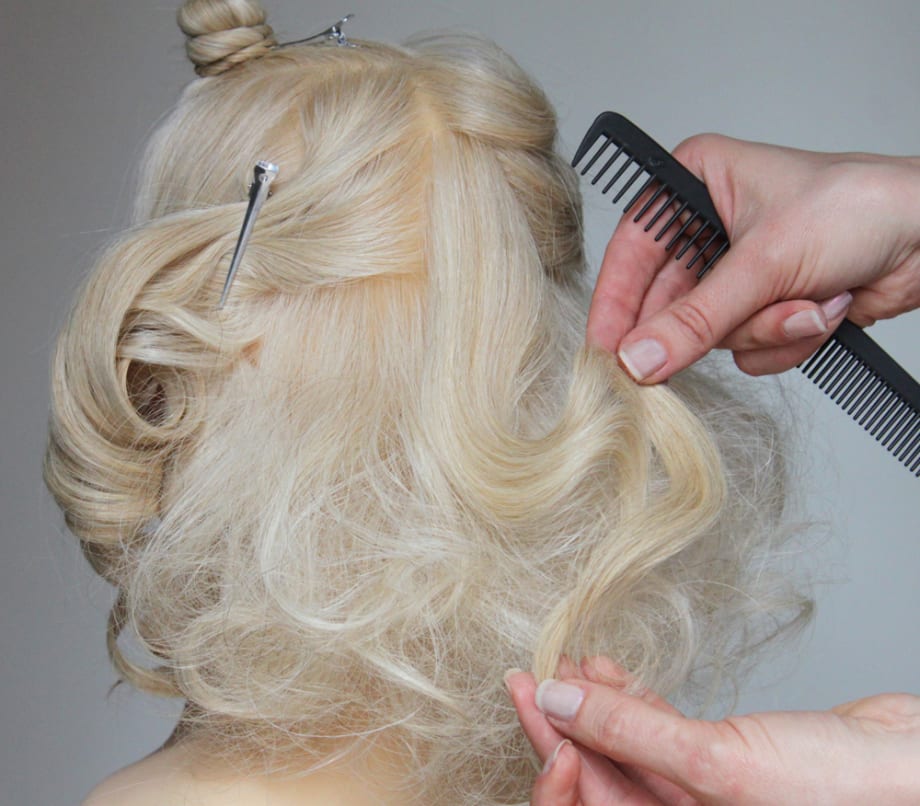 Bohemian Bride: Frothy Curls